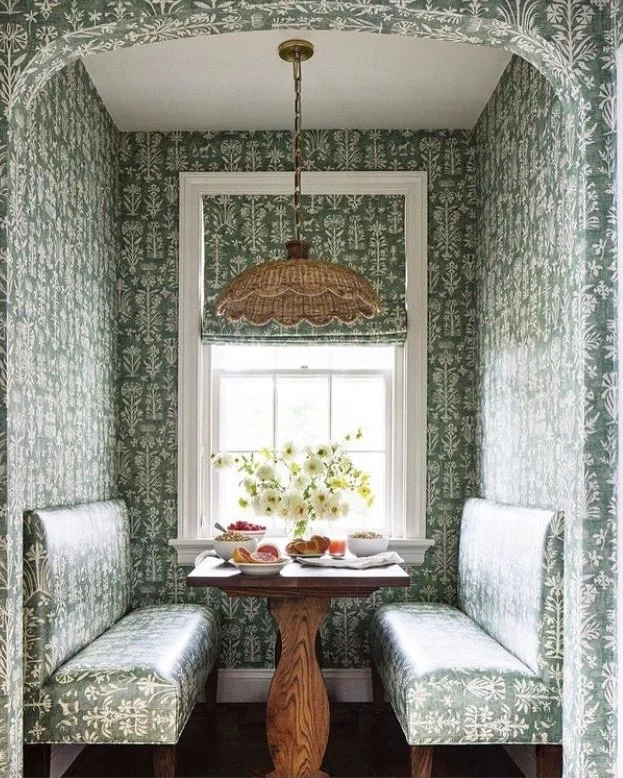 CINNY loves… banquette seating

Currently deep in decorating mode over here—and saving so much inspo along the way. We’re planning to add a banquette to our new kitchen. It’s the perfect mix of charm and function, and I can’t wait to see it come to life!

Here are some of our favourites I’ve come across:
    1    @lizziecullencox - Photo by @kipdawkinsphoto
    2    @madredallas - Photo by @nathanschroderphoto
    3    @meredithellis - Photo by @readmckendree
    4    @marksdsikes_interiors
    5    @matildagoad
    6    @veere_grenney
    7    @vanderhornarchitects - Photo by readmckendree
    8    @tamsinjohnson
    9    @briahammelinteriors